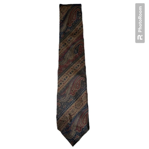 VINTAGE BURBERRYS OF LONDON MENS JOHN COMFORT 100% SILK NECK TIE - Picture 2 of 7